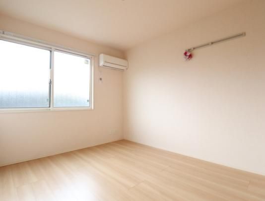 �y���̑��z�@103�@�G�A�R��