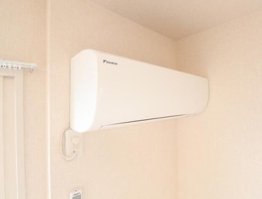 �y���̑��z�@�{�i�[���@�䂤107�@�G�A�R��