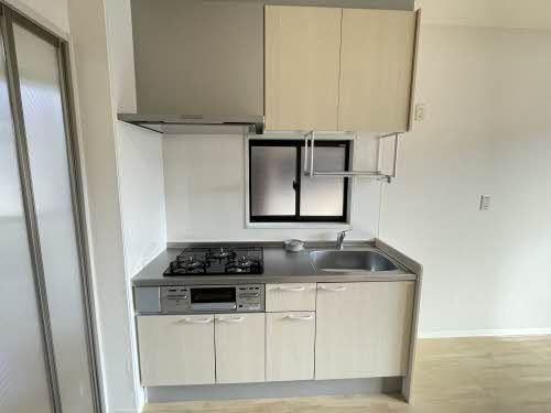 �y���̑��z�@�L�b�`��