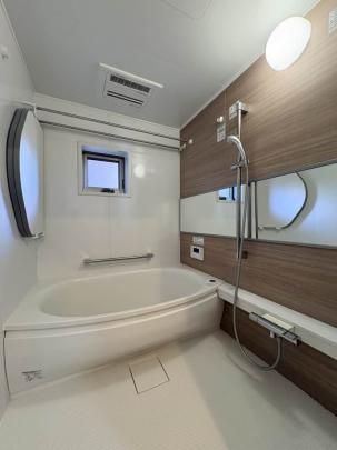 �y���̑��z�@�o�X�^�V�����[