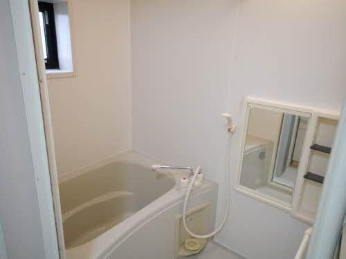 �y���̑��z�@�o�X�^�V�����[