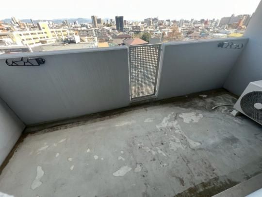 �y���̑��z�@�o���R�j�[