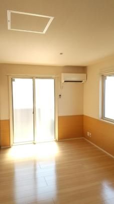 �y���̑��z�@���r���O