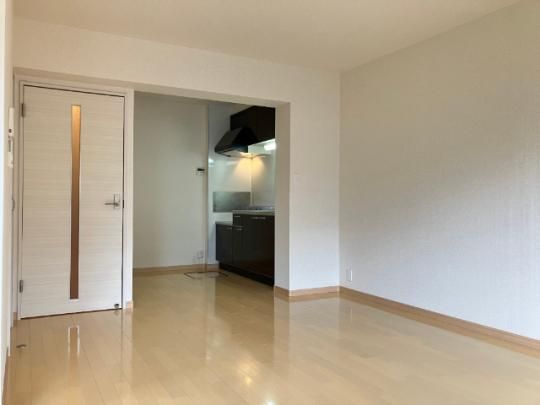 �y���̑��z�@���r���O