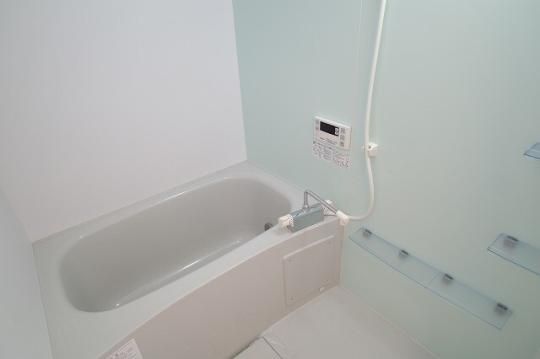 �y���̑��z�@�o�X�^�V�����[