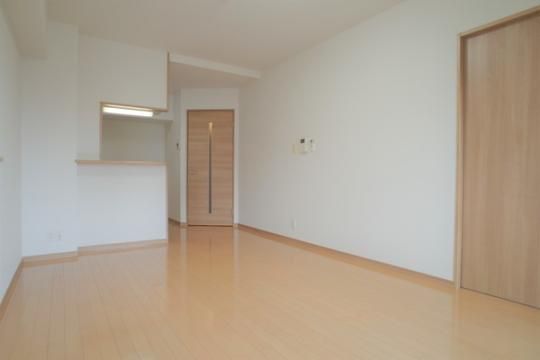 �y���̑��z�@���r���O