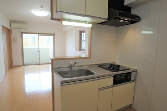 �y���̑��z�@�L�b�`��