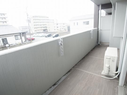 �y���̑��z�@�o���R�j�[