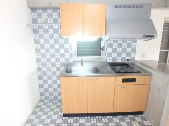 �y���̑��z�@�L�b�`��