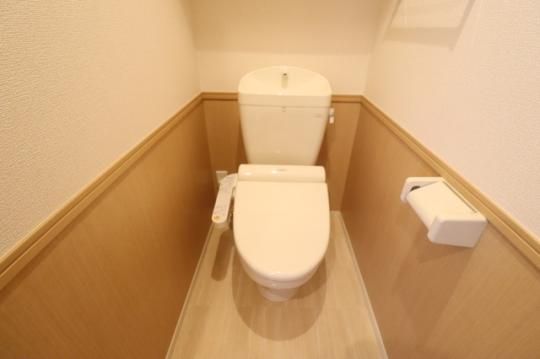 �y���̑��z�@202�g�C��