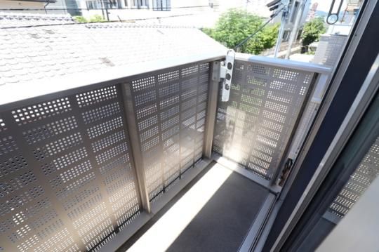 �y���̑��z�@202�o���R�j�[