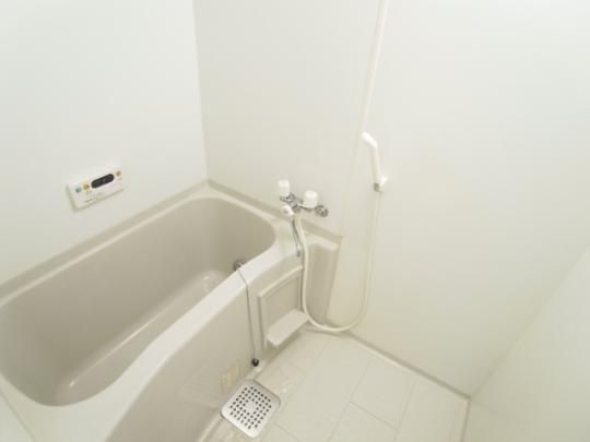 �y���̑��z�@�o�X�^�V�����[