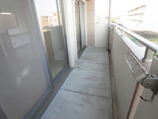 �y���̑��z�@�o���R�j�[