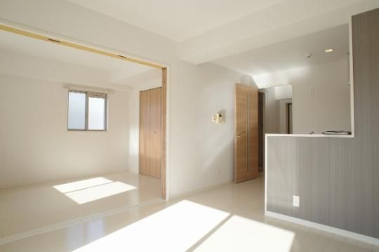 �y���̑��z�@���r���O