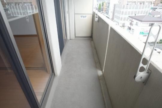 �y���̑��z�@�o���R�j�[