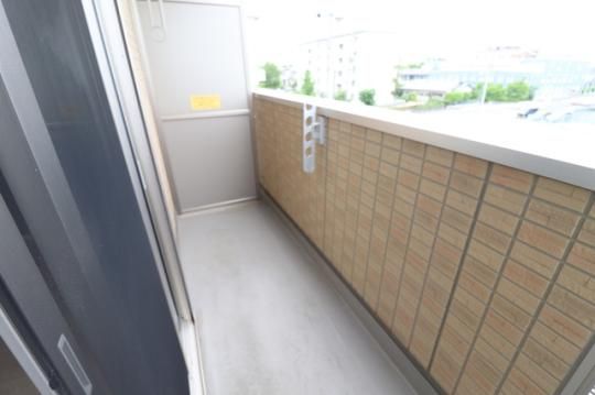 �y���̑��z�@�o���R�j�[�@303