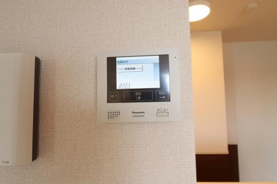 �y���̑��z�@TV�C���^�[�t�H���@303