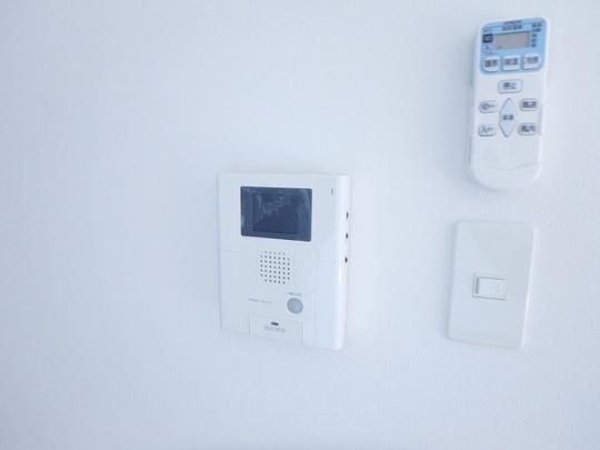 �y���̑��z�@�Z�L�����e�B