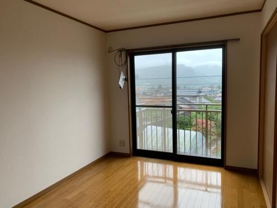 �y���̑��z�@���r���O