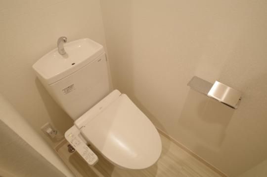 �y���̑��z�@�g�C��