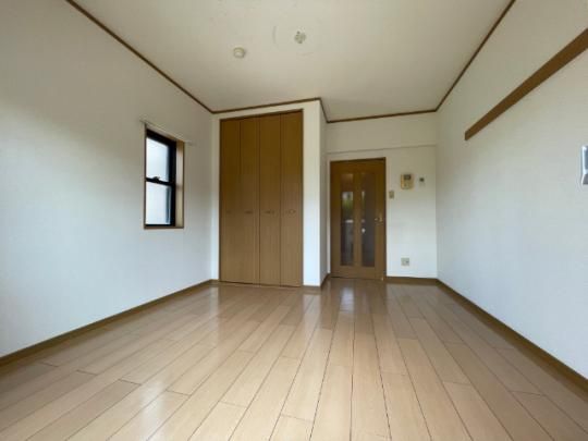 �y���̑��z�@���r���O