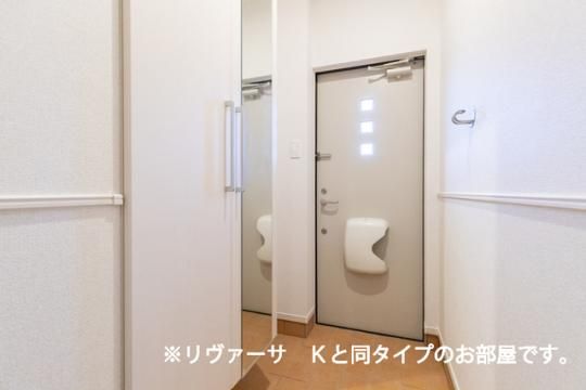 y̑z@