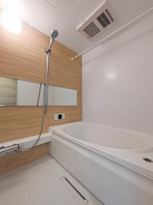 �y���̑��z�@�o�X�^�V�����[