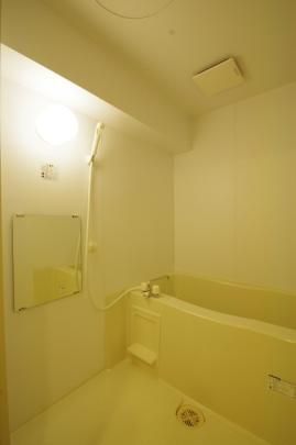 �y���̑��z�@�o�X�^�V�����[