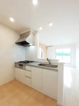 �y���̑��z�@�L�b�`��