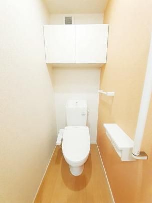 �y���̑��z�@�g�C��