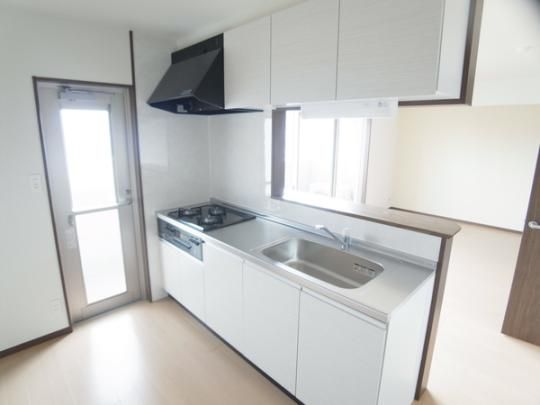 �y���̑��z�@�L�b�`��