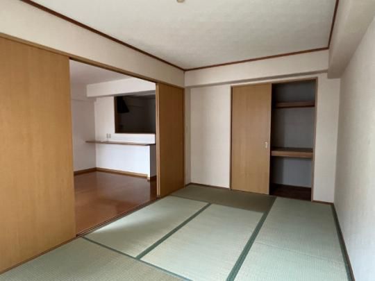 �y���̑��z�@�a��