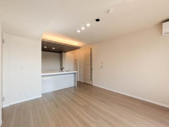 �y���̑��z�@���r���O