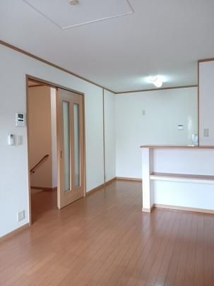 �y���̑��z�@���r���O