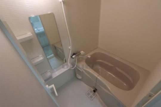 �y���̑��z�@�o�X�^�V�����[