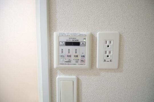 �y���̑��z�@�ݔ�