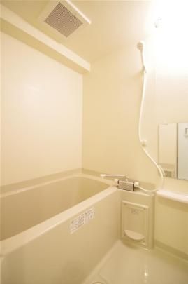 �y���̑��z�@�o�X�^�V�����[