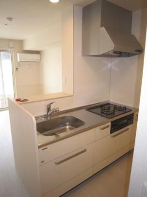 �y���̑��z�@�ΖʃL�b�`���i�K�X�R�����j