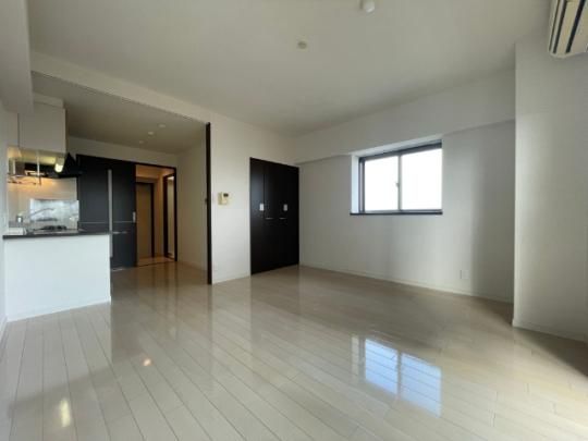 �y���̑��z�@���r���O